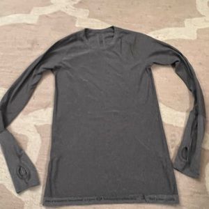Lululemon long sleeve running shirt Size 6
